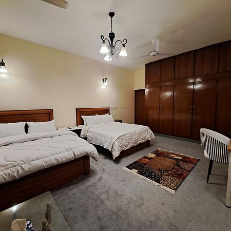 Laca Sa Lodge Opp Canturus Mall 伊斯兰堡 外观 照片