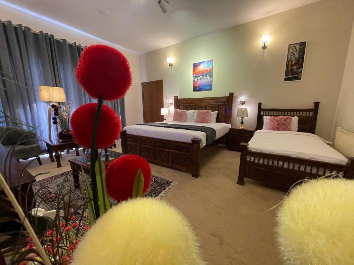 Laca Sa Lodge Opp Canturus Mall 伊斯兰堡 外观 照片