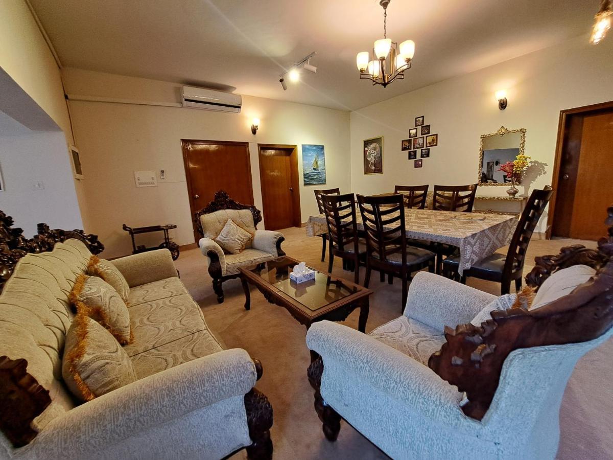 Laca Sa Lodge Opp Canturus Mall 伊斯兰堡 外观 照片