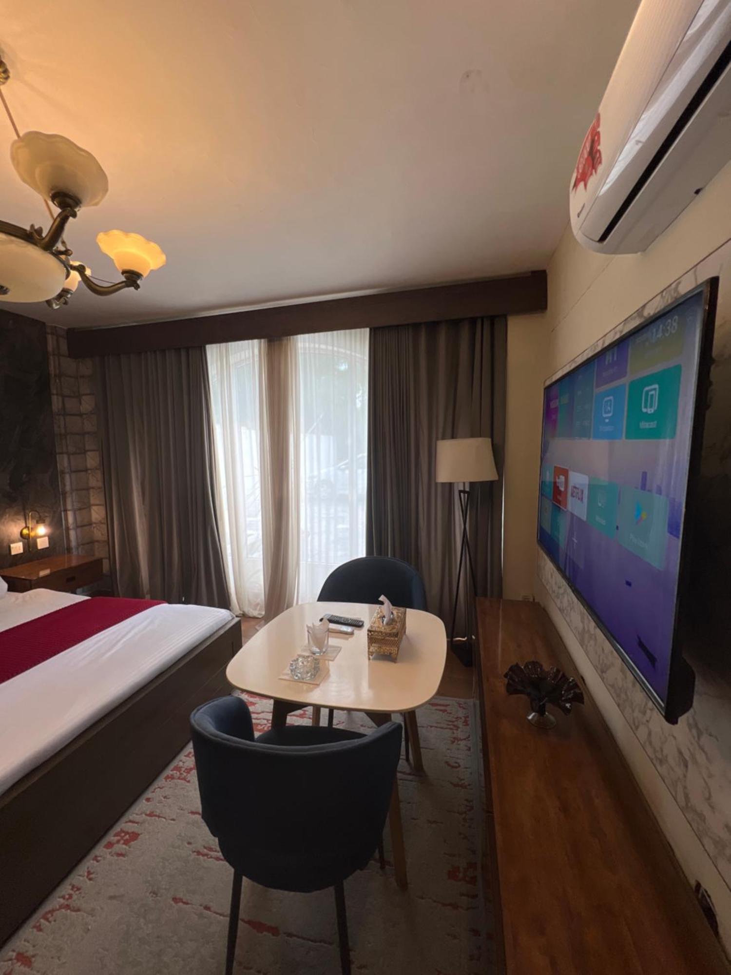 Laca Sa Lodge Opp Canturus Mall 伊斯兰堡 外观 照片